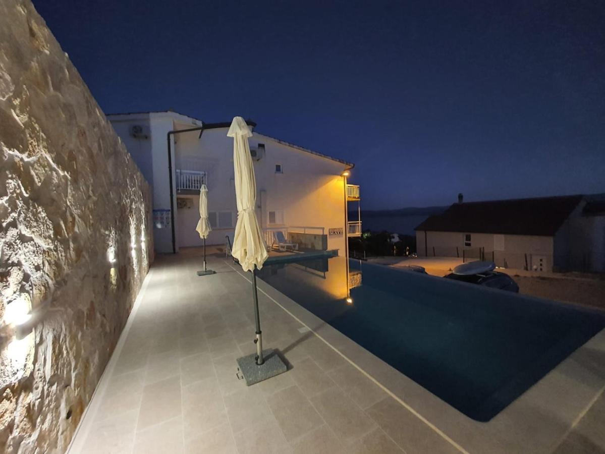 Apartment 4 With Pool And Amazing Sea View 洛克瓦罗戈兹尼察 外观 照片